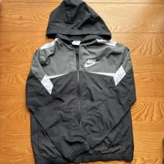 NIKE ジャンパー Mサイズ　約150くらい