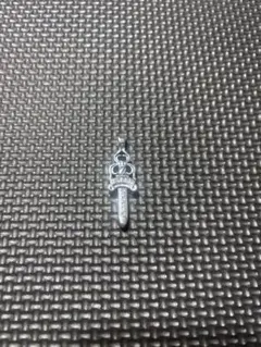 silver925 ダブル ダガー ペンダント ペーパーチェーン - メルカリ