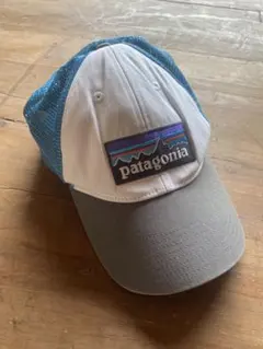 グレー キャップ