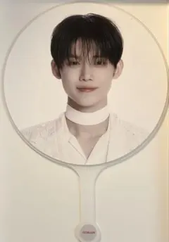 2025年最新】txt ヨンジュン うちわの人気アイテム - メルカリ