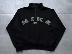 nikeハーフジップ