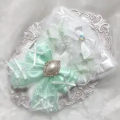 ぬい服　着ぐるみ　10〜12cm用　ホワイト×ミントグリーン　チェーンフック付き