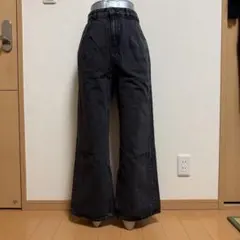 GU ジーユー デニムタックトラウザー Sのサムネイル