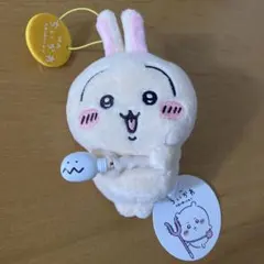 ちいかわ うさぎ 討伐マスコットと缶バッジ