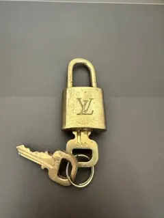LOUIS VUITTON カデナ パドロック 南京錠 306