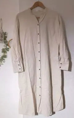 SHOO LA RUE 細コーデュロイシャツワンピース　アイボリー　白 Lサイズ