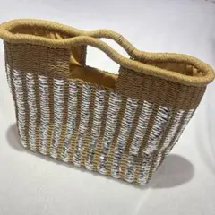 Item thumbnail for item 48192482-70a1-458a-bbed-ee224f8b5563