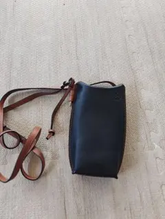 LOEWE　ショルダーバッグ