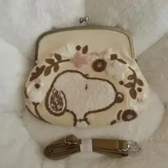 スヌーピー アイボリー サガラ刺繍がま口ポーチ