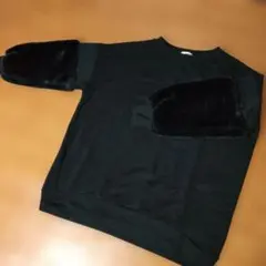 ブラック トレーナー