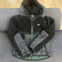 ドゥーズィエムクラス　Nike フリースジャケット M ブラック/グリーン
