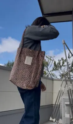 ヒョウ柄トートバッグ 中型