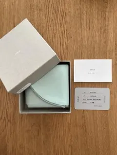 irose ペールグリーン 二つ折り財布のサムネイル