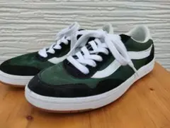 VANS　グリーン×ブラック　 スウェード　スニーカー　25.0cm