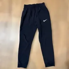 NIKE ロングパンツ ブラック 140cmのサムネイル