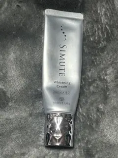 SIMUTE シミュート 薬用美白クリームのサムネイル