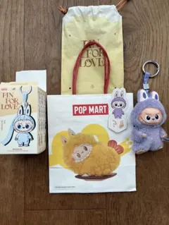 wacky mart キャラクターグッズ