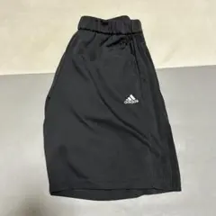 adidas ハーフパンツ ウェア