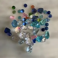 ガラスビーズセット 多色 さまざまな形状
