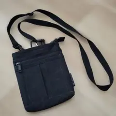 【匿名配送】ブラック　ミニサコッシュバッグ