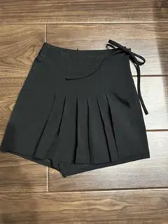 ★GRL グレイル プリーツラップ風ショートパンツ★
