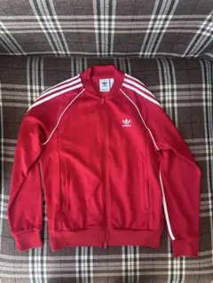 PAKAIAN adidas 赤　ジップアップアウター