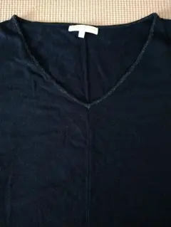 ショート丈ニット