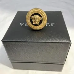 VERSACE ゴールドリング 箱付き 18号 - メルカリ