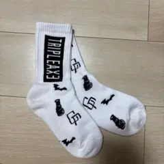 TRIPLEAXE 靴下