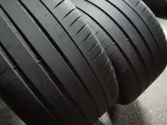 ヴェルファイア20インチ 245/40/20サマータイヤ タイヤのみバリ溝