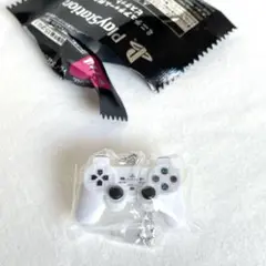 匿名配送★ PlayStation ミニチュアチャーム コントローラ