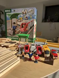 ⭐︎美品⭐︎BRIO レール&ロードトラベルセット [全33ピース] 33209