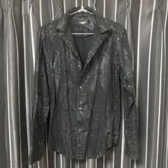 トルネードマート　箔プリント加工ペイズリー柄ブラックドレスシャツ