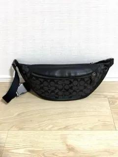 coach ボディバッグ