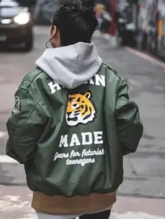 ナイロンスタジャン スタジャン