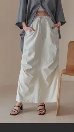ナイロンパラシュートスカート 新品
