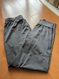 ユニクロ　エアリズム　ジョガーパンツ　グレー　Ｌ