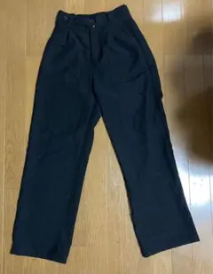 レディース　ズボン　黒　新品・未使用　即購入⭕
