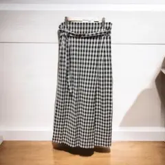 お値下げ中！新品　しまむらterawear emu ギンガムチェックスカート