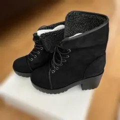 ファー付きブラックスエードブーツ