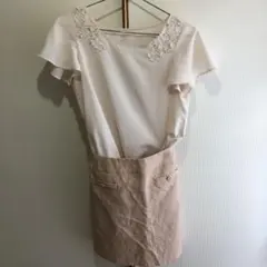 PrideglideスカートとCouture Brooch半袖のサムネイル