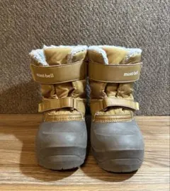 Item thumbnail for item 9c680b13-0e4f-481a-a92c-a0409709ae34