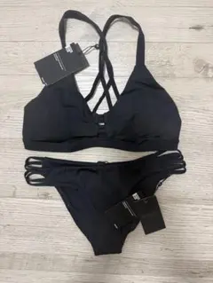 Hurley 新品 水着 ビキニ ブラックのサムネイル