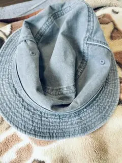 Item thumbnail for item b78c8a8f-2a12-4e87-b1a9-dce151f5d2d7