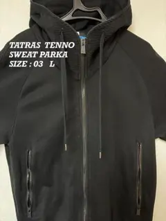 美品★TATRAS ジップアップパーカー 03 L 肩エンブレムのサムネイル