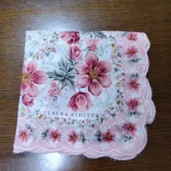 LAURA ASHLEY 花柄ハンカチ 約47cm