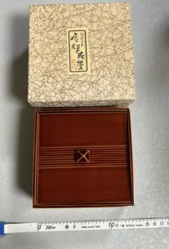 未使用★飛騨春慶塗 漆塗り 重箱と円形容器セット 箱付き 楽天市場】飛騨春慶 元田漆器 和角三段重 伝統工芸品 木製 お