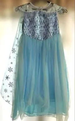 エルサ風ドレス　プリンセス　水色　雪の結晶　発表会　衣装　仮装　スパンコール