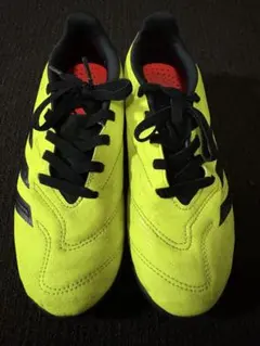 adidas サッカー　トレーニングシューズ US5.5 23.5cm