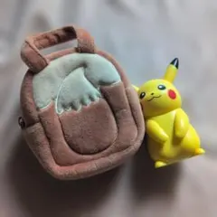 ポケットモンスターグッズ　イーブイ　ピカチュウ